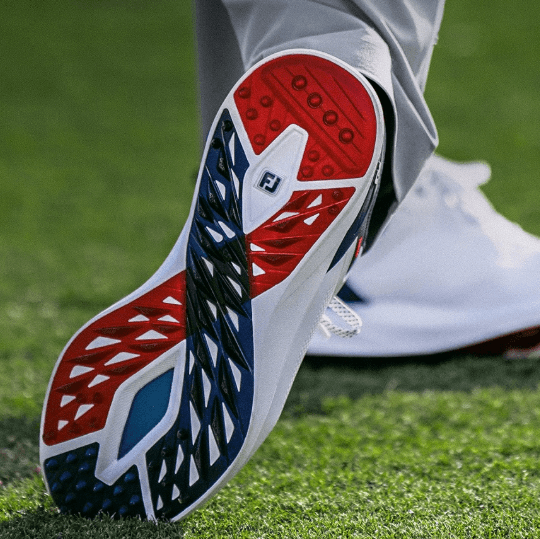 FootJoy Pro SL Review 2026: The Premier Spikeless Golf Shoe Just Got Better